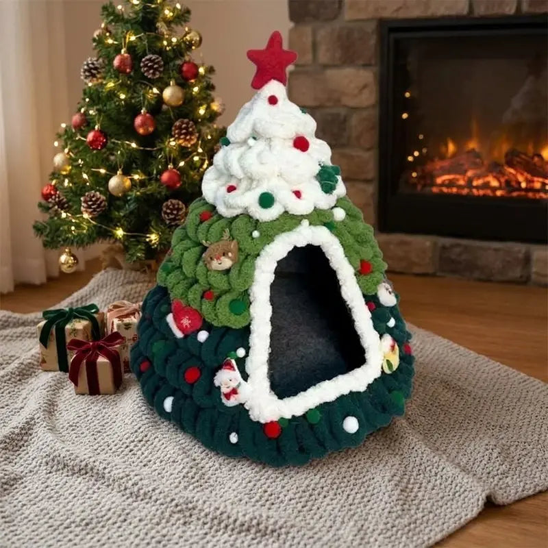 Christmas Cat Bed - Christmas Tree Cat Cave House with Cozy Enclosed Design, Festive Indoor Pet Bed for Cats & Small Pets, Holiday Room Decor